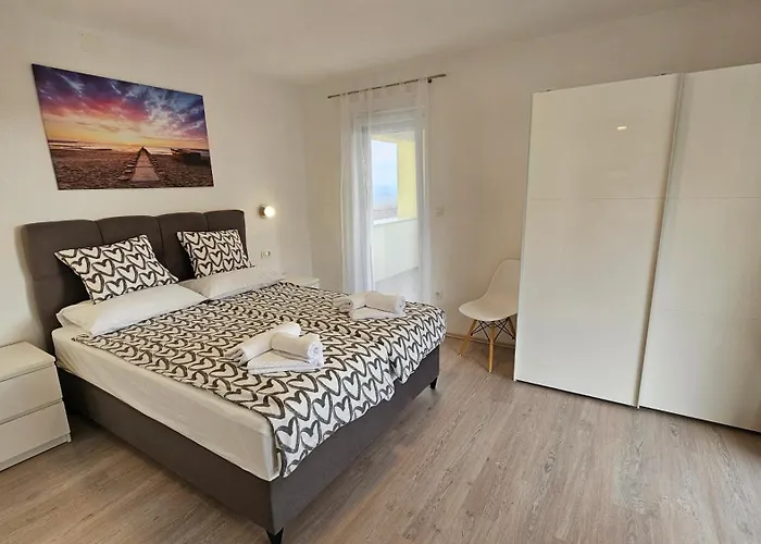 Jana 1 Apartman Krk Town
